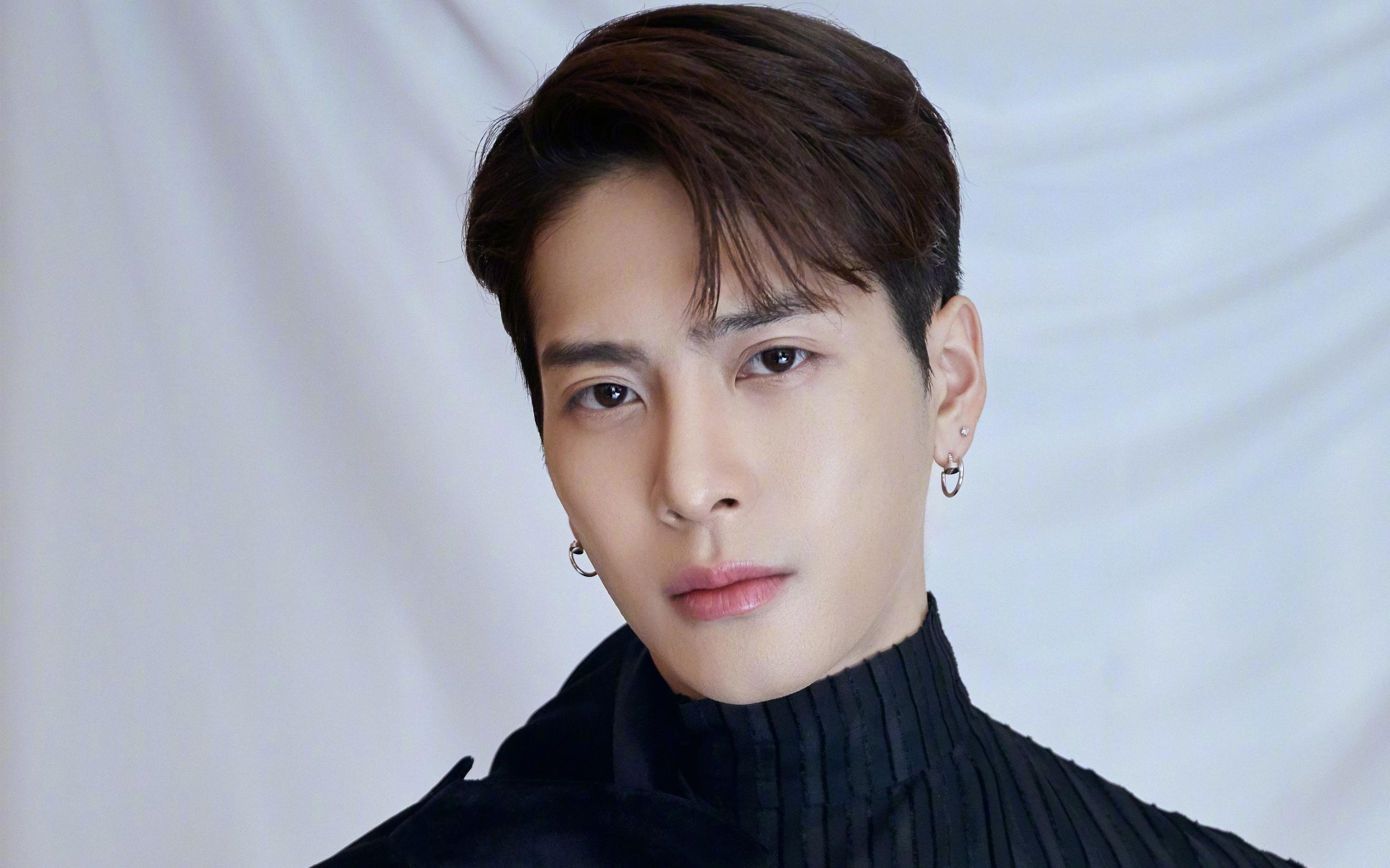 “篮球+健康”全民健身活动广受欢迎，助推体育产业升级，全民健身篮球场