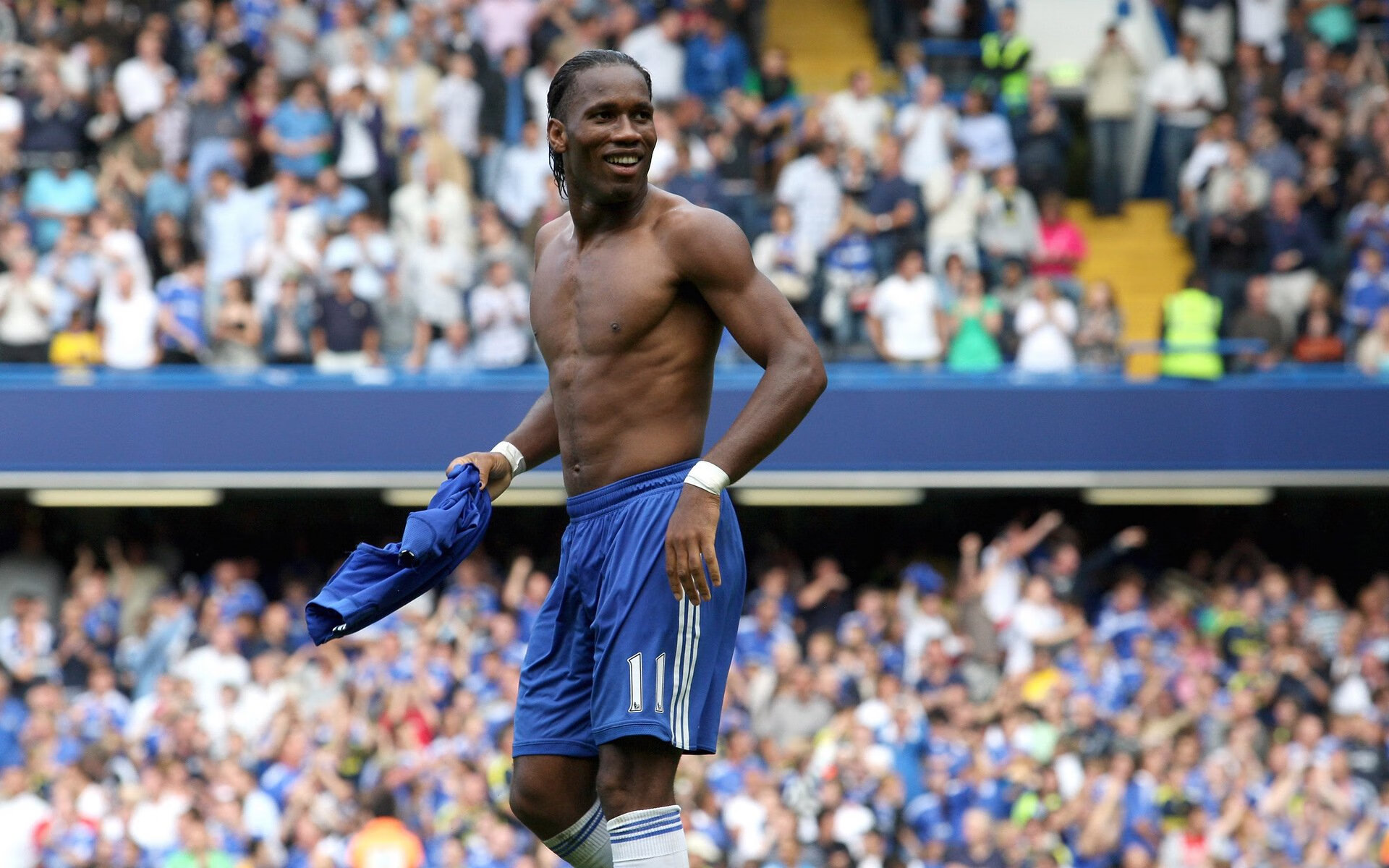 爱游戏体育-中国全民足球运动发展报告发布，行业持续健康发展，中国足球运动发展现状与分析