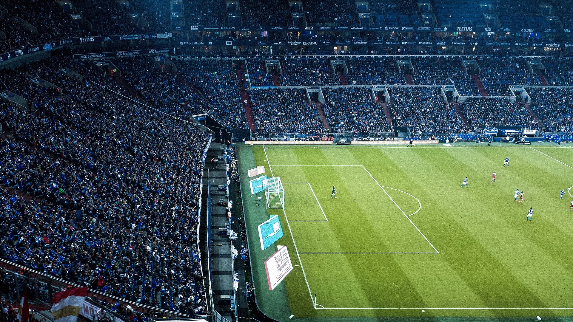 爱游戏ayx-乔治·史密斯精彩逆转，赢得年度台球冠军，乔史密斯拳击